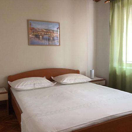 Apartments Leut Драшнице Экстерьер фото