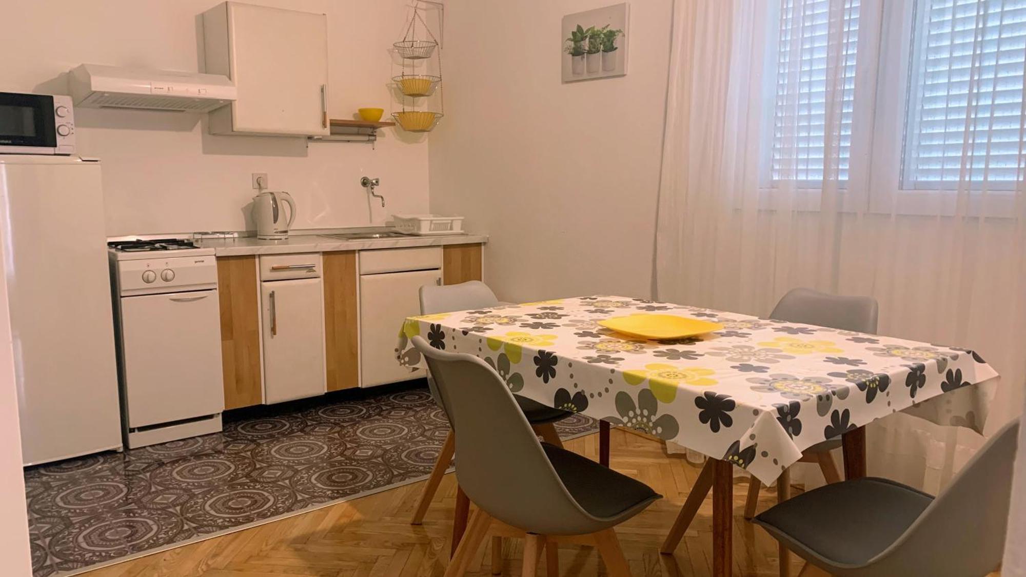 Apartments Leut Драшнице Экстерьер фото
